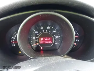 2015 Kia Soul with VIN KNDJN2A28F7134384, listed as a IAAI auction lot 38346257 with 130,659 mi miles. Bid and sale history available at carsss.com. Image 7.