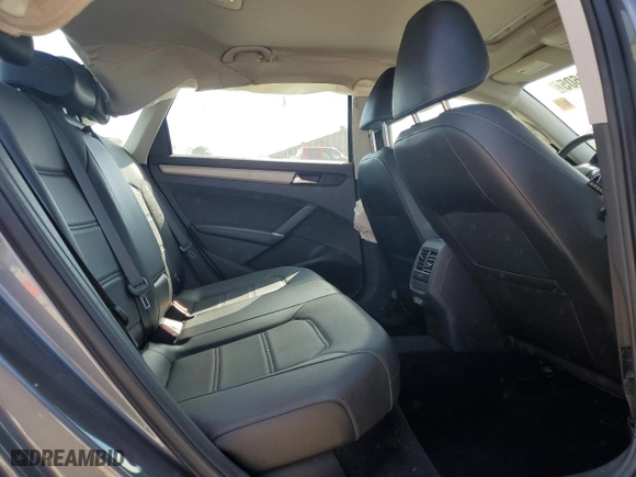 2022 Volkswagen Passat 2.0T SE with VIN 1VWSA7A30NC008898, listed as a Copart auction lot 48314605 with 58,237 mi miles and Salvage Title. Bid and sale history available at carsss.com. Image 10.