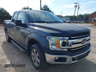 2019 Ford F-150 XL z VIN 1FTEX1CB8KKD31775, wystawiony jako IAAI lot #42522883 z przebiegiem 33 469 mil mil oraz . Historia ofert i sprzedaży dostępna na DreamBid. Obrazek 1.