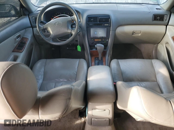 1997 Lexus ES 300 Luxury Sport Sdn with VIN JT8BF22G5V0057703, listed as a Copart auction lot 84712734 with 160,575 mi miles and Salvage Title. Bid and sale history available at carsss.com. Image 8.