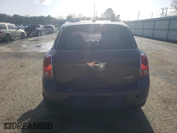 2011 MINI Countryman with VIN WMWZB3C59BWH94894, listed as a Copart auction lot 47979475 with 140,594 mi miles and Clean title. Bid and sale history available at DreamBid. Image 6.