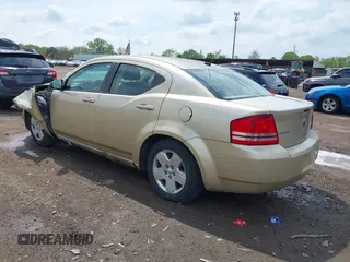 2010 Dodge Avenger SXT z VIN 1B3CC4FB9AN124312, wystawiony jako IAAI lot #42221993 z przebiegiem 194 706 mil mil oraz . Historia ofert i sprzedaży dostępna na DreamBid. Obrazek 3.