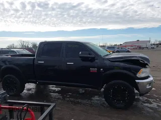 2011 Ram 2500 Big Horn with VIN 3D7UT2CL0BG534324, listed as a IAAI auction lot 41640058 with 314,186 mi miles. Bid and sale history available at carsss.com. Image 13.