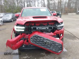 2023 Toyota Tacoma SR5 z VIN 3TYAZ5CN0PT037107, wystawiony jako IAAI lot #41717348 z przebiegiem 31 093 mil mil oraz . Historia ofert i sprzedaży dostępna na DreamBid. Obrazek 12.