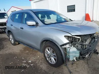 2018 Nissan Rogue S with VIN KNMAT2MT8JP546694, listed as a IAAI auction lot 41420117 with 116,184 mi miles. Bid and sale history available at carsss.com. Image 1.