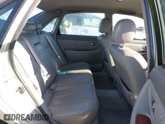 2001 Toyota Avalon XL z VIN 4T1BF28B51U189775, wystawiony jako IAAI lot #41970356 z przebiegiem 247 969 mil mil oraz . Historia ofert i sprzedaży dostępna na DreamBid. Obrazek 8.