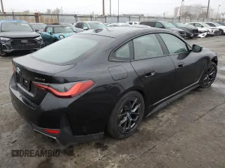 2022 BMW i4 eDrive40 z VIN WBY73AW06NFN08995, wystawiony jako Copart lot #87086344 z przebiegiem 14 059 mil mil oraz Szkody całkowita. Historia ofert i sprzedaży dostępna na DreamBid. Obrazek 3.