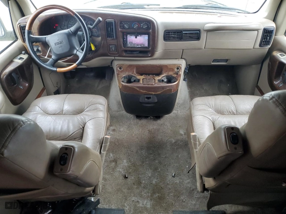 2001 GMC Savana Cargo Van YF7 Upfitter with VIN 1GDFG15R611236484, listed as a Copart auction lot 78820454 with 125,772 mi miles and Salvage Title. Bid and sale history available at carsss.com. Image 8.