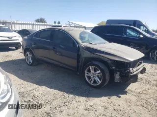 2015 Volvo S60 T5 Platinum with VIN YV1612TD2F2315861, listed as a Copart auction lot 68034954 with 93,786 mi miles and Salvage Title. Bid and sale history available at carsss.com. Image 4.