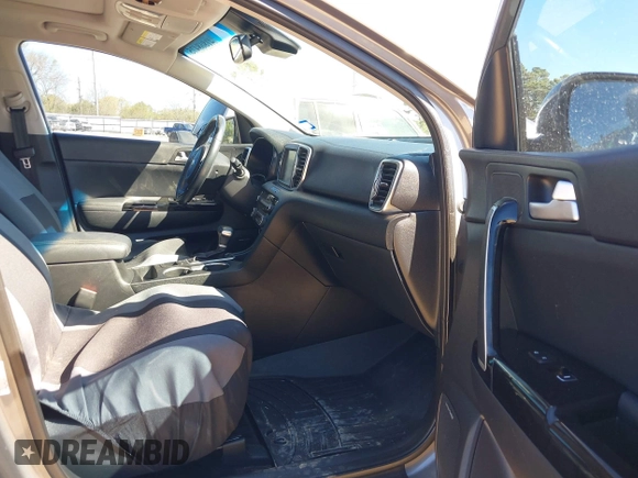 2018 Kia Sportage EX with VIN KNDPN3ACXJ7353395, listed as a IAAI auction lot 41868475 with 86,831 mi miles and . Bid and sale history available at DreamBid. Image 5.