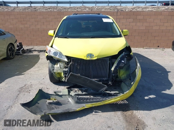 2017 Toyota Sienna LE Auto Access Seat с VIN 5TDKZ3DCXHS862073, выставлен на аукционе IAAI как лот 42328653 с пробегом 183 126 миль миль и . История ставок и продаж доступна на DreamBid. Изображение 12.