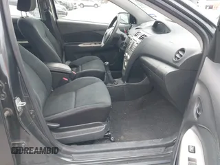 2010 Toyota Yaris с VIN JTDBT4K33A4069192, выставлен на аукционе IAAI как лот 42466525 с пробегом 218 489 миль миль и . История ставок и продаж доступна на DreamBid. Изображение 5.