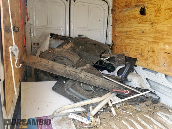 2016 Ford Transit Cargo с VIN 1FTYR2CG6GKB17724, выставлен на аукционе Copart как лот 58246195 с пробегом Не указан миль и Списание • Salvage title. История ставок и продаж доступна на DreamBid. Изображение 10.