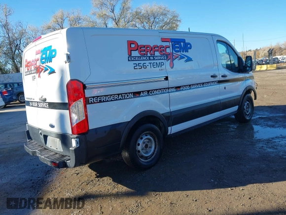 2019 Ford Transit with VIN 1FTYE1YM9KKB70785, listed as a IAAI auction lot 40818143 with 96,199 mi miles. Bid and sale history available at carsss.com. Image 4.