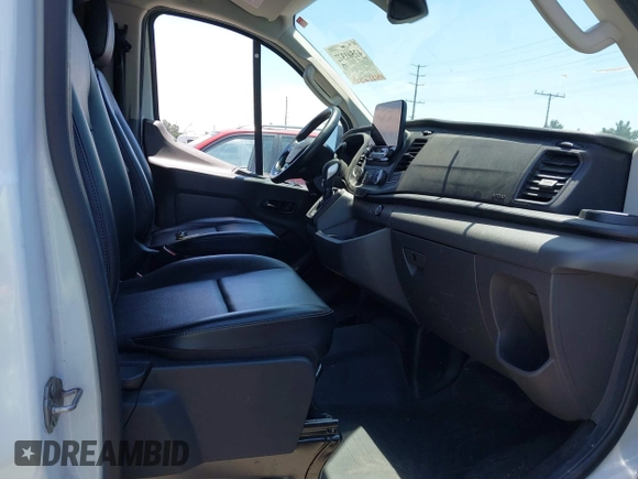 2020 Ford Transit Cargo с VIN 1FTBR1Y84LKB37403, выставлен на аукционе IAAI как лот 42501372 с пробегом 108 257 миль миль и . История ставок и продаж доступна на DreamBid. Изображение 5.