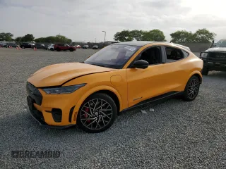 2021 Ford Mustang Mach-E GT z VIN 3FMTK4SX9MME03482, wystawiony jako Copart lot #55880745 z przebiegiem 35 765 mil mil oraz Szkoda całkowita • Salvage title. Historia ofert i sprzedaży dostępna na DreamBid. Obrazek 1.