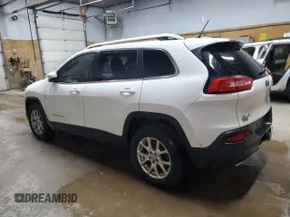 2015 Jeep Cherokee Latitude z VIN 1C4PJMCS1FW520214, wystawiony jako Copart lot #58064705 z przebiegiem 98 602 mil mil oraz Czysty tytuł • Clean title. Historia ofert i sprzedaży dostępna na DreamBid. Obrazek 2.