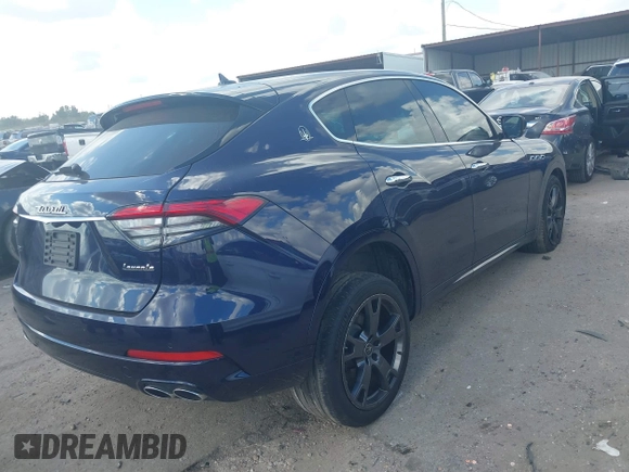 2021 Maserati Levante S z VIN ZN661YUAXMX370022, wystawiony jako IAAI lot #40672941 z przebiegiem Nie podano mil oraz . Historia ofert i sprzedaży dostępna na DreamBid. Obrazek 4.