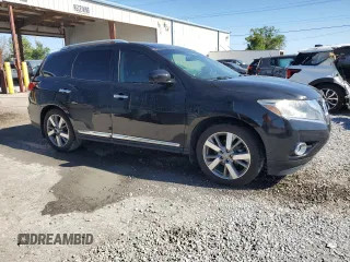 2015 Nissan Pathfinder S with VIN 5N1AR2MN8FC699733, listed as a Copart auction lot 53211155 with 99,153 mi miles and Salvage Title. Bid and sale history available at carsss.com. Image 4.