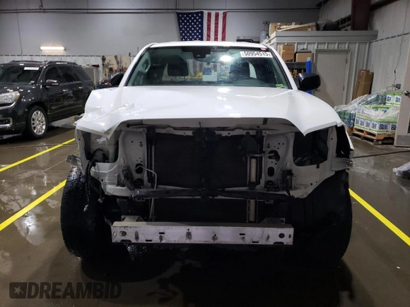 2018 Toyota Tacoma SR z VIN 5TFRX5GN7JX128181, wystawiony jako Copart lot #50954515 z przebiegiem 144 125 mil mil oraz Szkoda całkowita • Salvage title. Historia ofert i sprzedaży dostępna na DreamBid. Obrazek 5.