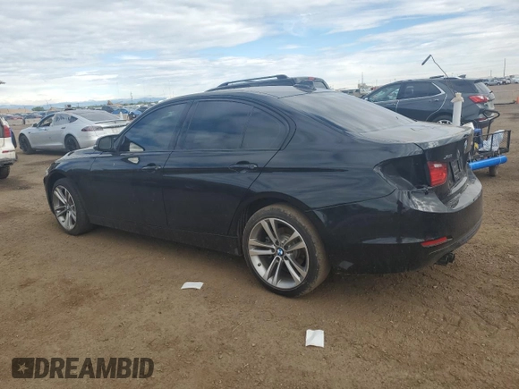 2015 BMW 3 Series 328i xDrive z VIN WBA3B3C54FF548327, wystawiony jako Copart lot #57229115 z przebiegiem 72 027 mil mil oraz Szkoda całkowita • Salvage title. Historia ofert i sprzedaży dostępna na DreamBid. Obrazek 2.