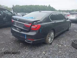 2019 BMW 7 Series 740i с VIN WBA7E2C58KB454665, выставлен на аукционе IAAI как лот 42441437 с пробегом 89 560 миль миль и . История ставок и продаж доступна на DreamBid. Изображение 4.
