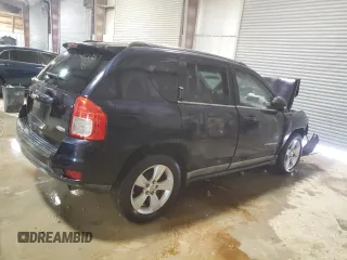 2011 Jeep Compass with VIN 1J4NT1FB8BD192253, listed as a Copart auction lot 87692135 with 0 mi miles and Salvage Title. Bid and sale history available at carsss.com. Image 3.