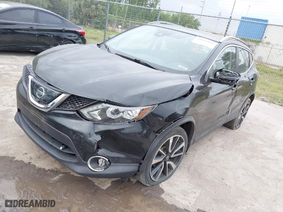 2018 Nissan Rogue Sport SV with VIN JN1BJ1CR5JW201321, listed as a IAAI auction lot 41852934 with 89,115 mi miles. Bid and sale history available at carsss.com. Image 6.