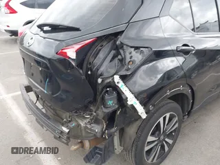 2020 Nissan Kicks SV z VIN 3N1CP5CV5LL573791, wystawiony jako IAAI lot #41848869 z przebiegiem 62 630 mil mil oraz . Historia ofert i sprzedaży dostępna na DreamBid. Obrazek 19.