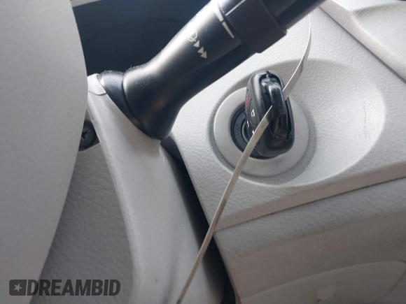 2011 Toyota Avalon with VIN 4T1BK3DB8BU380082, listed as a IAAI auction lot 41619658 with Not Provided miles and . Bid and sale history available at DreamBid. Image 11.