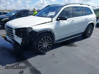 2024 Mercedes-Benz GLS 450 с VIN 4JGFF5KE9RB036748, выставлен на аукционе IAAI как лот 42258182 с пробегом 20 755 миль миль и . История ставок и продаж доступна на DreamBid. Изображение 17.