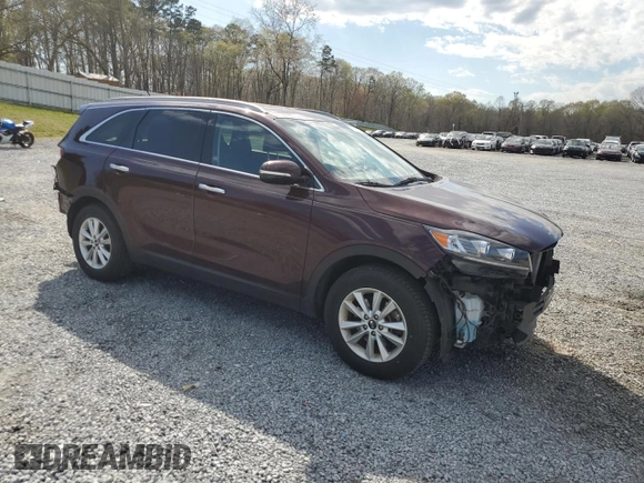 2020 Kia Sorento LX with VIN 5XYPG4A32LG661876, listed as a Copart auction lot 49798915 with 60,720 mi miles and Salvage Title. Bid and sale history available at DreamBid. Image 4.