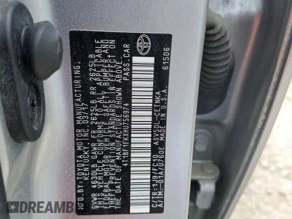 2017 Toyota Camry XLE z VIN 4T1BF1FKXHU756974, wystawiony jako Copart lot #55002515 z przebiegiem 68 858 mil mil oraz Szkoda całkowita • Salvage title. Historia ofert i sprzedaży dostępna na DreamBid. Obrazek 13.