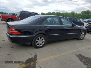 2002 Mercedes-Benz S 500 z VIN WDBNG75J22A219954, wystawiony jako Copart lot #56286855 z przebiegiem 144 562 mil mil oraz Szkody całkowita. Historia ofert i sprzedaży dostępna na DreamBid. Obrazek 3.