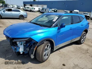2024 Chevrolet Blazer LT z VIN 3GNKBDRS7RS150392, wystawiony jako Copart lot #61754104 z przebiegiem 5 986 mil mil oraz Nie do naprawy • Non repairable. Historia ofert i sprzedaży dostępna na DreamBid. Obrazek 1.
