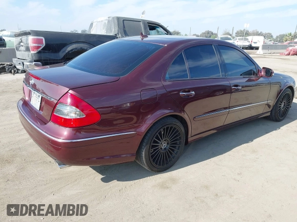 2009 Mercedes-Benz E 550 with VIN WDBUF72X69B439223, listed as a IAAI auction lot 41048321 with Not Provided miles and . Bid and sale history available at DreamBid. Image 4.