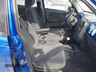 2003 Chrysler PT Cruiser with VIN 3C4FY48B73T565868, listed as a IAAI auction lot 41641855 with 156,165 mi miles. Bid and sale history available at carsss.com. Image 5.