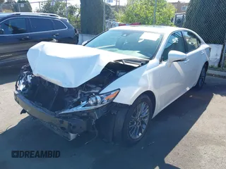 2018 Lexus ES with VIN 58ABK1GG1JU116186, listed as a IAAI auction lot 41981965 with 98,233 mi miles. Bid and sale history available at carsss.com. Image 18.