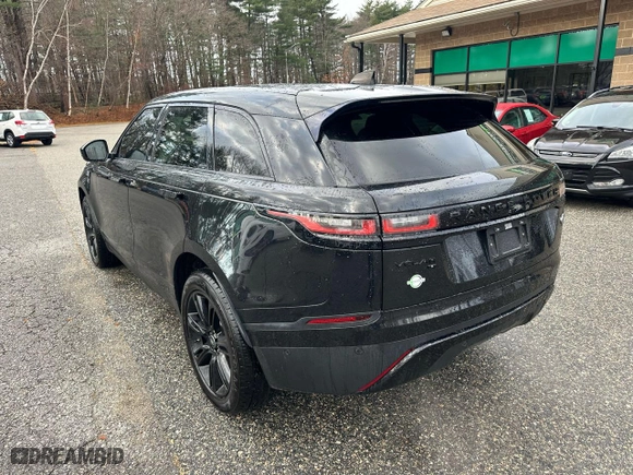 2021 Land Rover Range Rover Velar S with VIN SALYJ2EX1MA304139, listed as a Copart auction lot 42844045 with 47,304 mi miles and Clean Title. Bid and sale history available at carsss.com. Image 4.