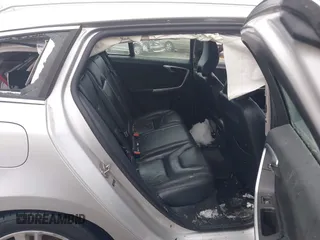 2015 Volvo V60 T5 Drive-E Premier with VIN YV140MEK9F1218549, listed as a IAAI auction lot 41728257 with 131,844 mi miles. Bid and sale history available at carsss.com. Image 8.