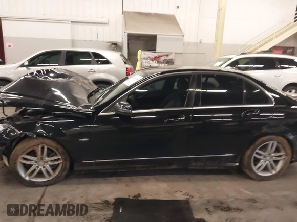 2012 Mercedes-Benz C-Class C 250 Sport with VIN WDDGF4HB7CA623260, listed as a IAAI auction lot 40928790 with 1 mi miles. Bid and sale history available at carsss.com. Image 15.