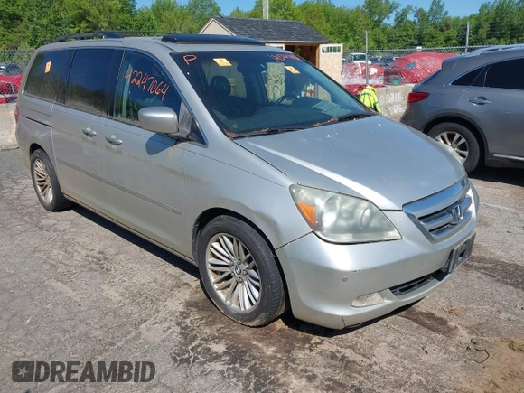 2006 Honda Odyssey Touring с VIN 5FNRL38826B001980, выставлен на аукционе IAAI как лот 42247064 с пробегом 211 877 миль миль и . История ставок и продаж доступна на DreamBid. Изображение 1.
