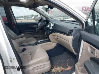 2017 Honda Pilot Elite with VIN 5FNYF6H04HB042192, listed as a IAAI auction lot 41780875 with 158,491 mi miles and . Bid and sale history available at DreamBid. Image 5.