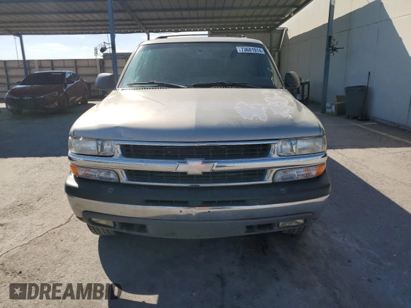2002 Chevrolet Suburban LS with VIN 3GNFK16Z32G219170, listed as a Copart auction lot 73681914 with 200,759 mi miles and Salvage Title. Bid and sale history available at carsss.com. Image 5.