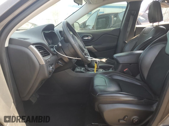 2019 Jeep Cherokee Latitude Plus with VIN 1C4PJLLX4KD248561, listed as a Copart auction lot 57296355 with 123,308 mi miles and Salvage title. Bid and sale history available at DreamBid. Image 7.