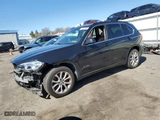 2016 BMW X5 xDrive50i with VIN 5UXKR6C59G0J81052, listed as a Copart auction lot 49572985 with 90,207 mi miles and Salvage Title. Bid and sale history available at carsss.com. Image 1.
