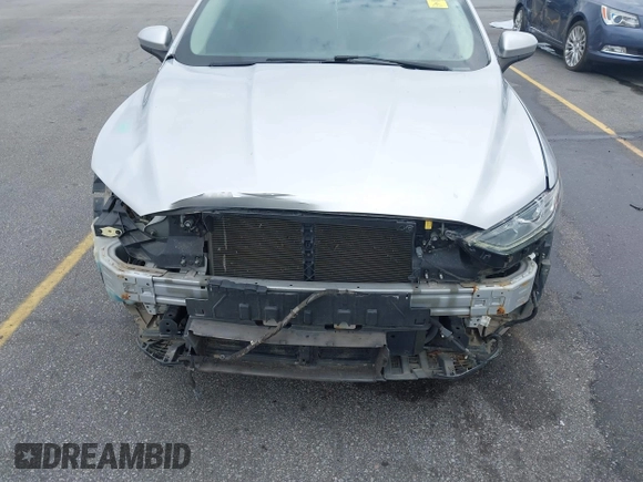 2017 Ford Fusion Hybrid SE with VIN 3FA6P0LU2HR317784, listed as a IAAI auction lot 42618554 with 114,814 mi miles and . Bid and sale history available at DreamBid. Image 6.