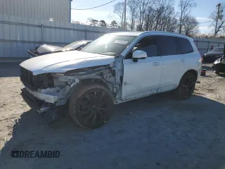 2021 Volvo XC90 Momentum with VIN YV4A221K1M1672530, listed as a Copart auction lot 43534275 with 64,527 mi miles and Salvage Title. Bid and sale history available at DreamBid. Image 1.
