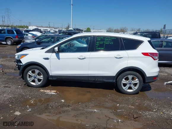 2016 Ford Escape SE with VIN 1FMCU9GX5GUA68950, listed as a IAAI auction lot 41965912 with 157,562 mi miles. Bid and sale history available at carsss.com. Image 15.