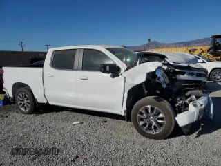 2024 Chevrolet Silverado 1500 RST with VIN 3GCUDEE84RG282749, listed as a Copart auction lot 77140854 with 1,326 mi miles and Salvage Title. Bid and sale history available at carsss.com. Image 4.